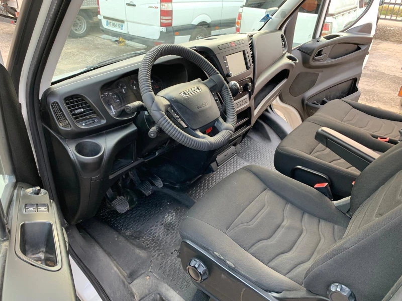 Iveco Daily 35-150 Климатик, снимка 15 - Бусове и автобуси - 50463336