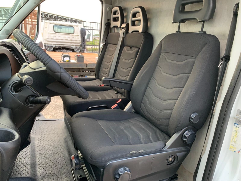 Iveco Daily 35-150 Климатик, снимка 16 - Бусове и автобуси - 50463336