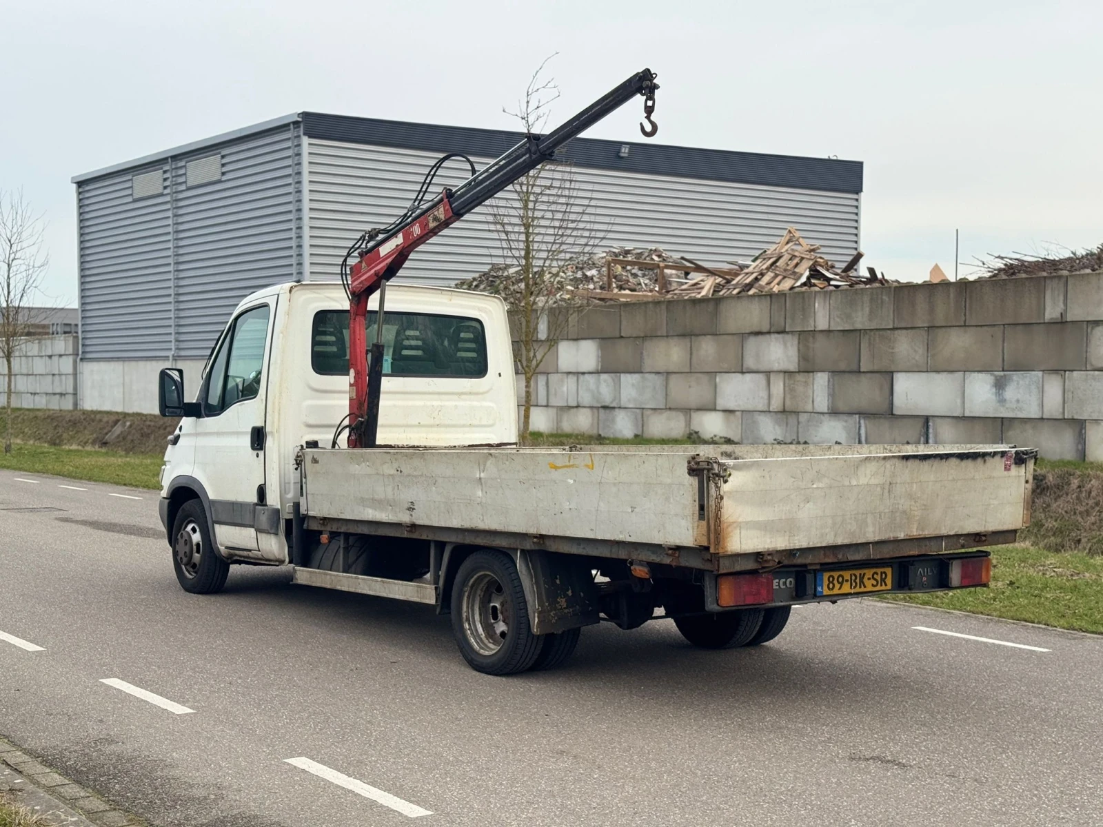 Iveco 2.8 КРАН