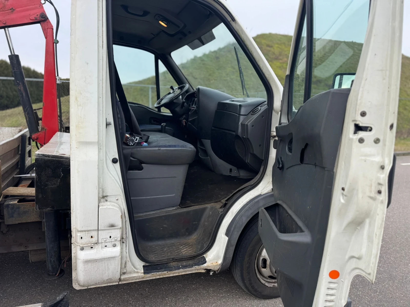 Iveco 2.8 КРАН, снимка 12 - Бусове и автобуси - 54634090