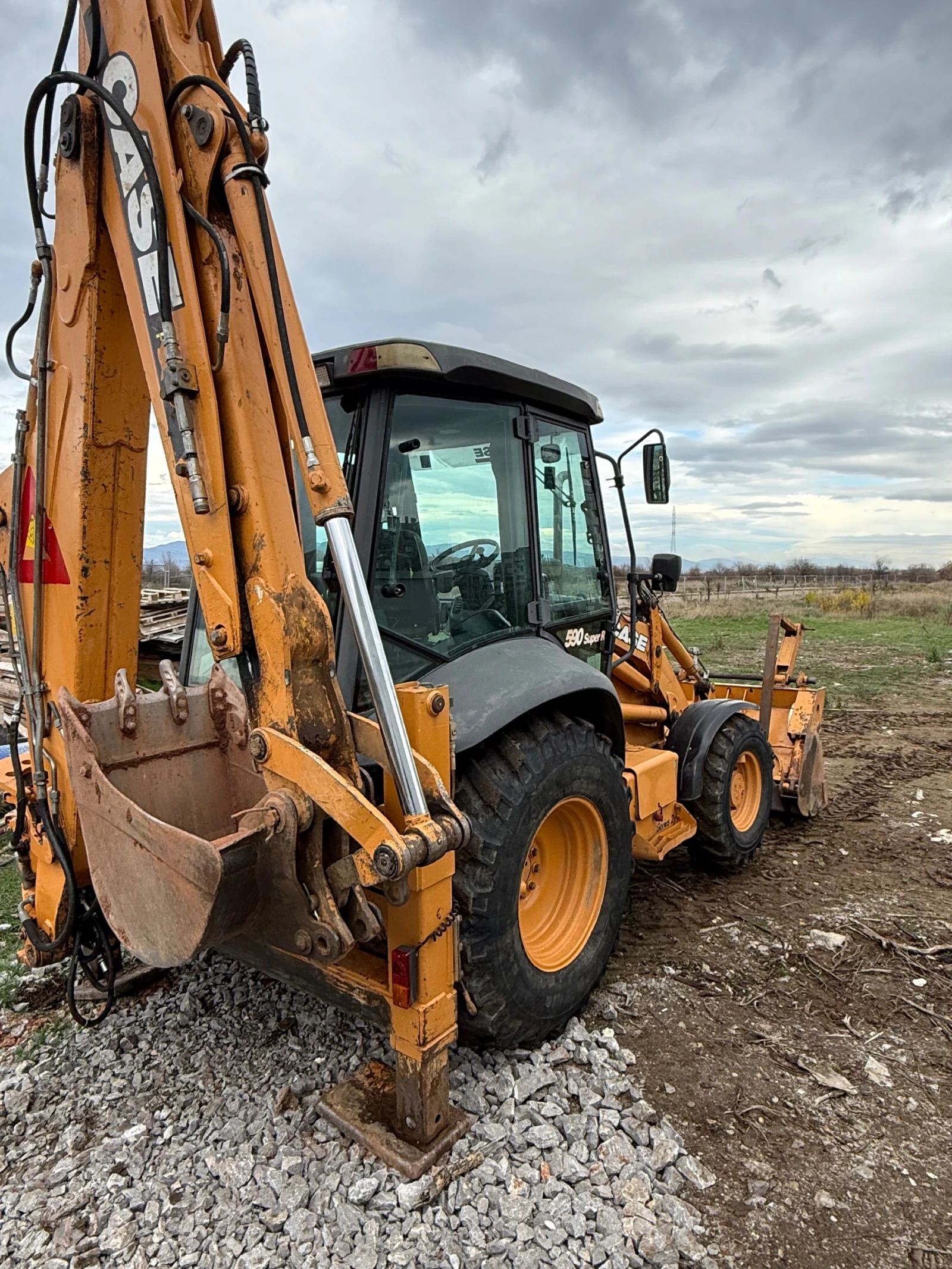  Case 590 SUPER R | Mobile.bg   6