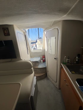 Моторна яхта Bayliner Ciera 2855 , снимка 4