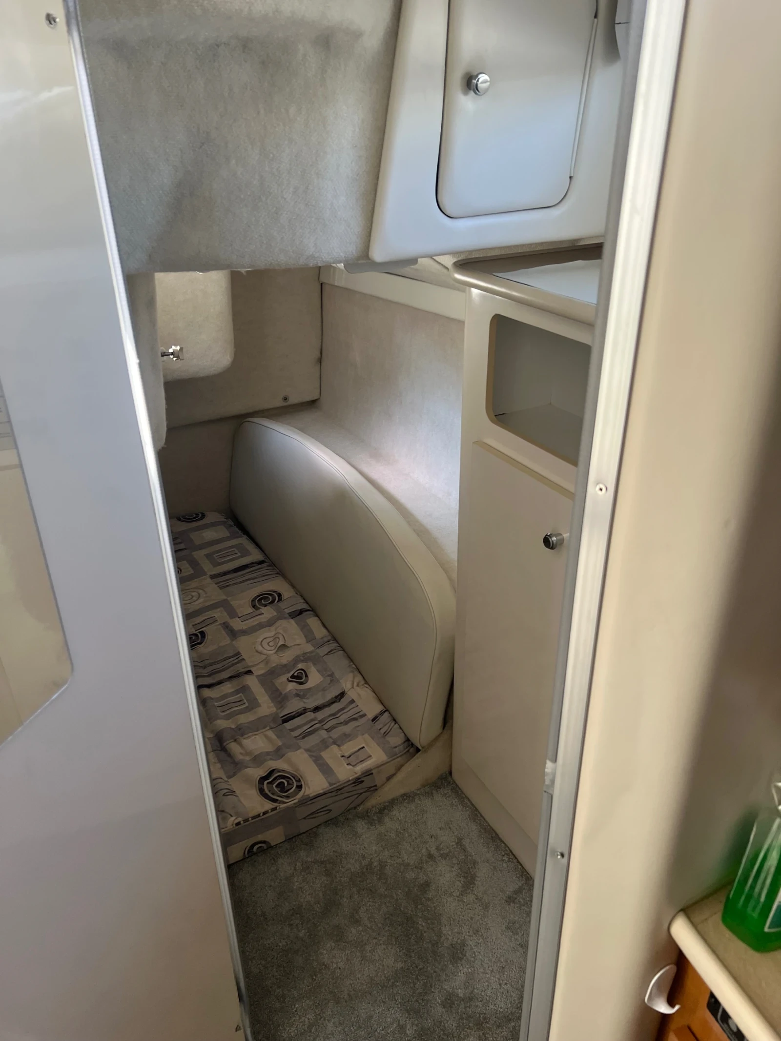 Моторна яхта Bayliner Ciera 2855  - изображение 6
