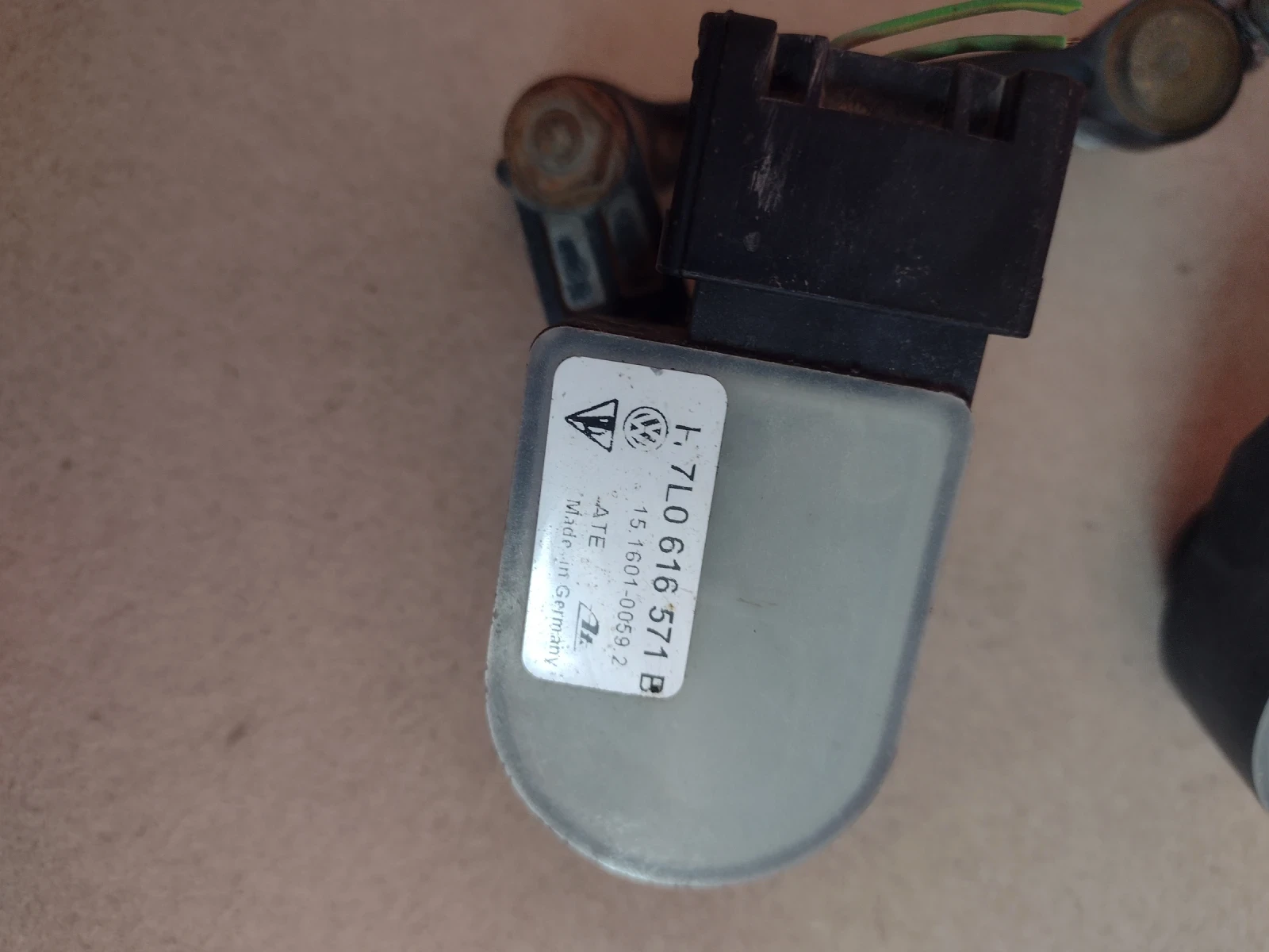 7L0616571B    ������ �� ���� �� ��������  AUDI Q7, VW TOUAREG  4E0907503C | Mobile.bg � ����������� 2