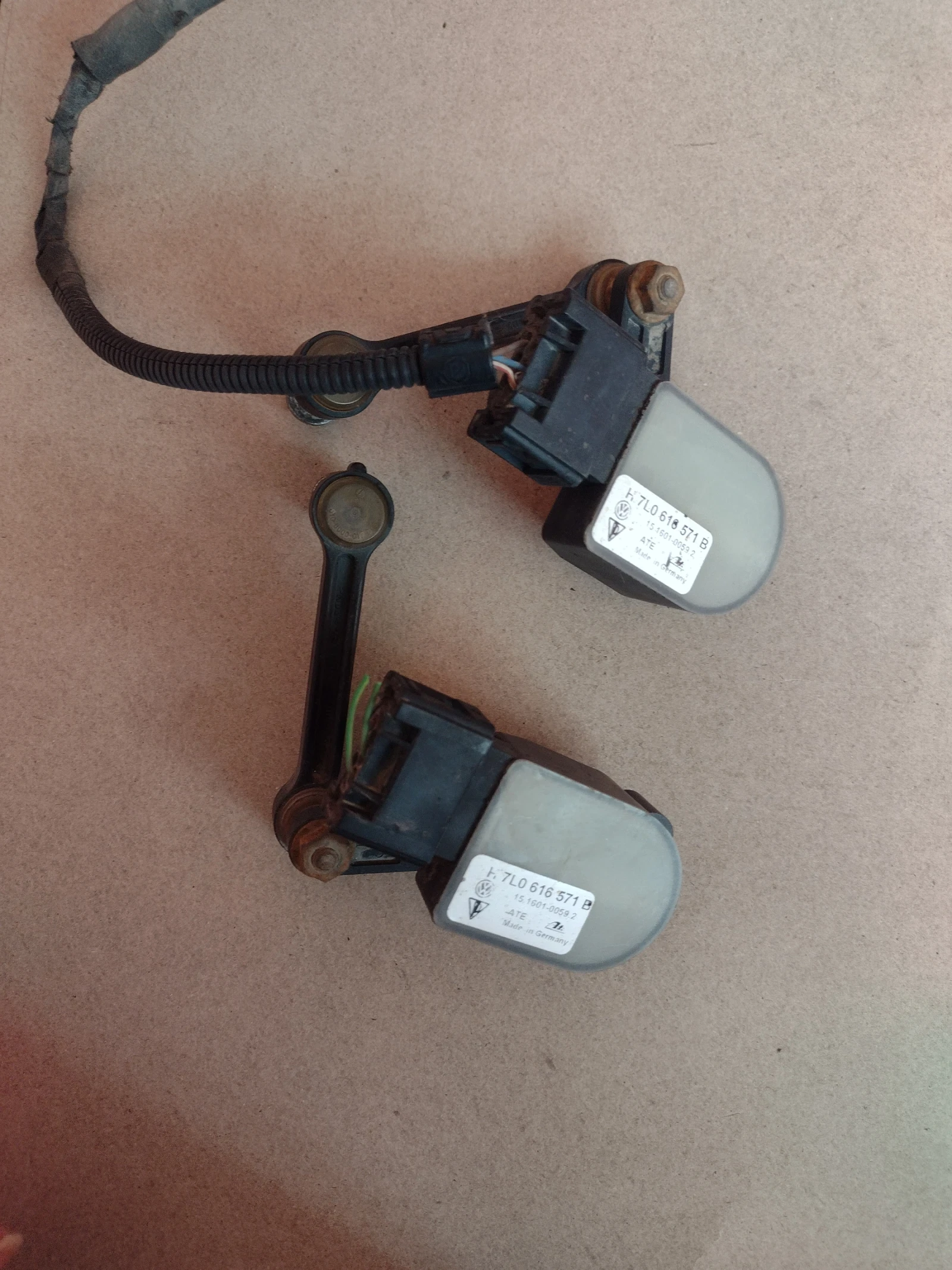 7L0616571B    ������ �� ���� �� ��������  AUDI Q7, VW TOUAREG  4E0907503C | Mobile.bg � ����������� 1