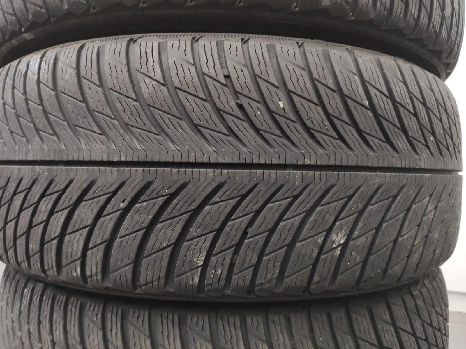  215/55R18 | Mobile.bg   2