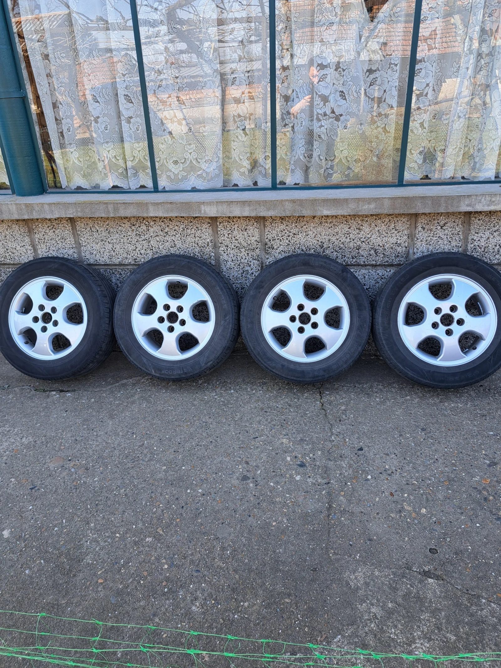 Гуми с джанти Nokian 195/65R15