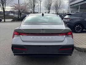 Hyundai Elantra * Essential * CARFAX * KEYLESS * ПОДГРЕВИ, снимка 4