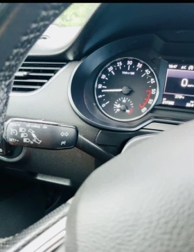 Skoda Octavia 1.6, снимка 11