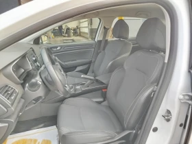 Renault Megane 1.3Tce/140к.с./Life, снимка 11