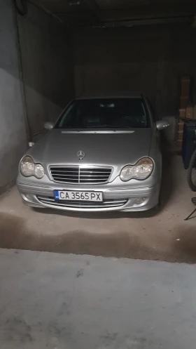 Mercedes-Benz C 220 CDI Avantgarde, снимка 2