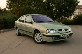 Renault Megane Classic 1.6 i 16V, снимка 1