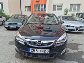Обява за продажба на Opel Astra Opel Astra J 1.7CDTI 2010 ~6 000 лв. - изображение 1