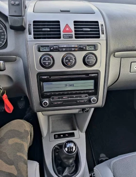 VW Touran 2.0TDI 140к.с. 7местен - 4290 € / 8390.51 лв. - 72961273 11