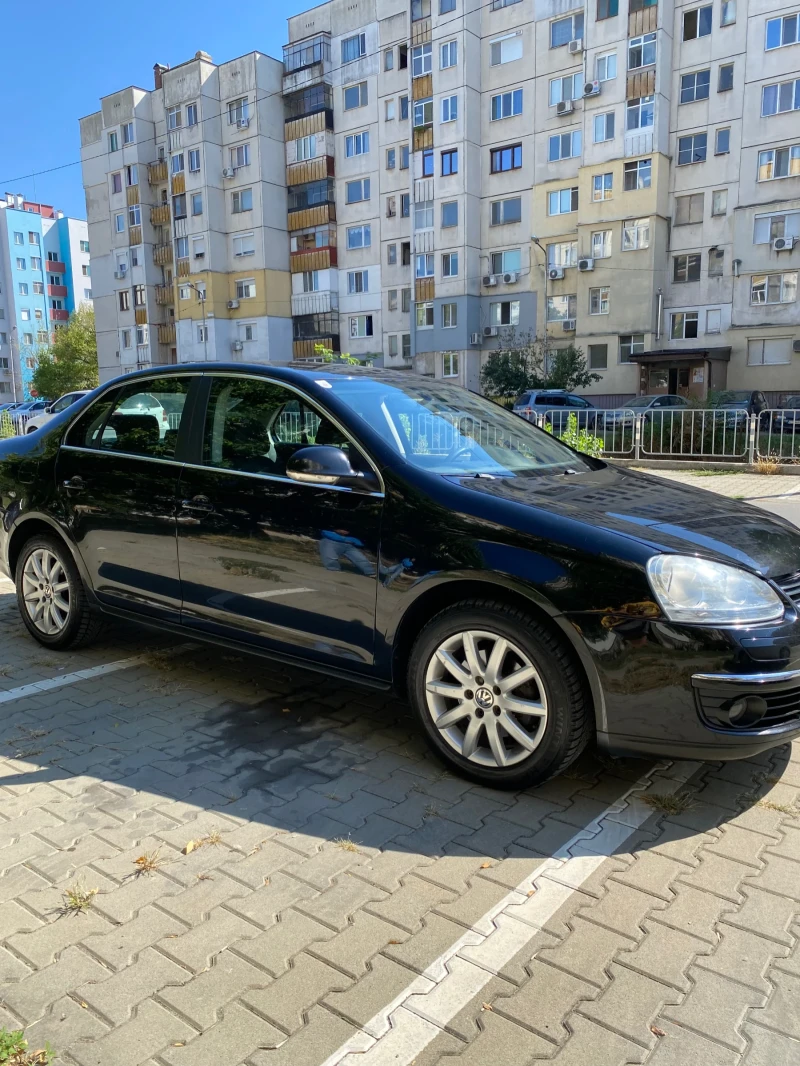 VW Jetta 1.9 TDI, снимка 5 - Автомобили и джипове - 47377056