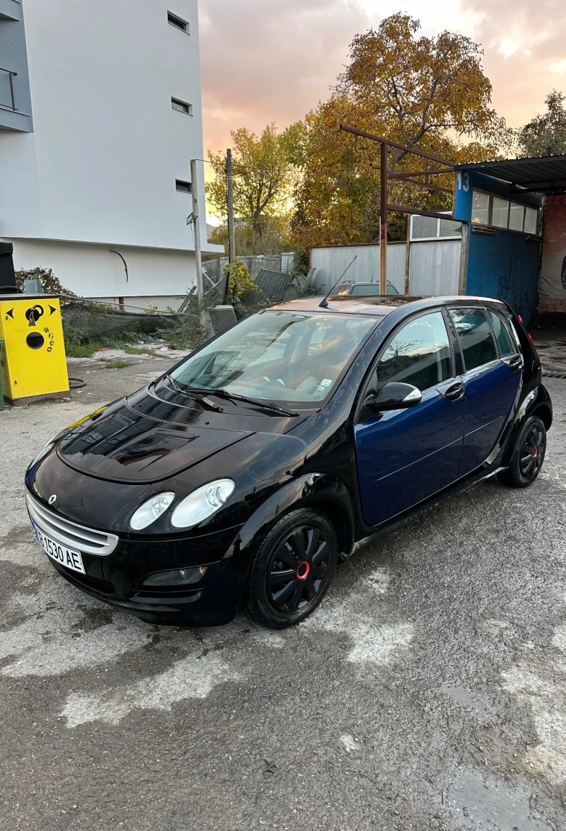 Smart Forfour, снимка 1 - Автомобили и джипове - 47791337