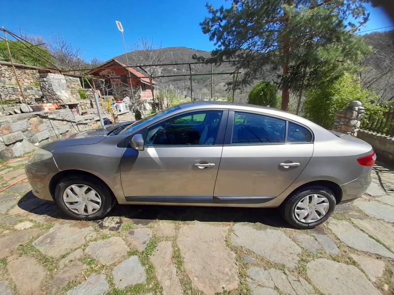 Renault Fluence, снимка 5 - Автомобили и джипове - 48155625