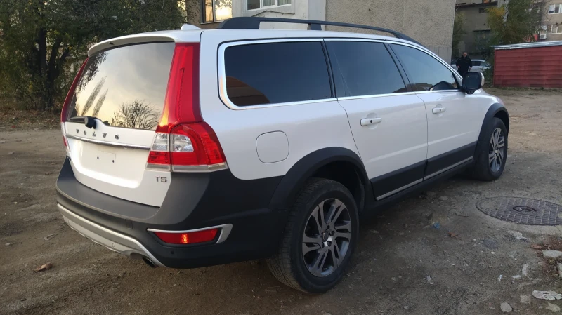 Volvo Xc70 Volvo XC70 2015 2.0 FWD , снимка 2 - Автомобили и джипове - 48194585