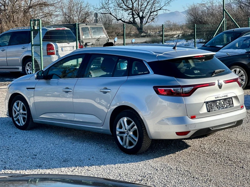 Renault Megane 1.5 DCI, снимка 6 - Автомобили и джипове - 49545540