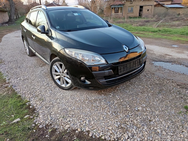 Renault Megane, снимка 4 - Автомобили и джипове - 49555546