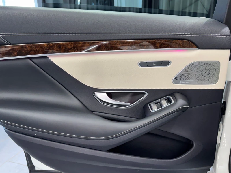 Mercedes-Benz S 560 AMG/560E/476HP/LONG/PANO/BURMESTER/HEADUP/360/E139, снимка 14 - Автомобили и джипове - 50311809