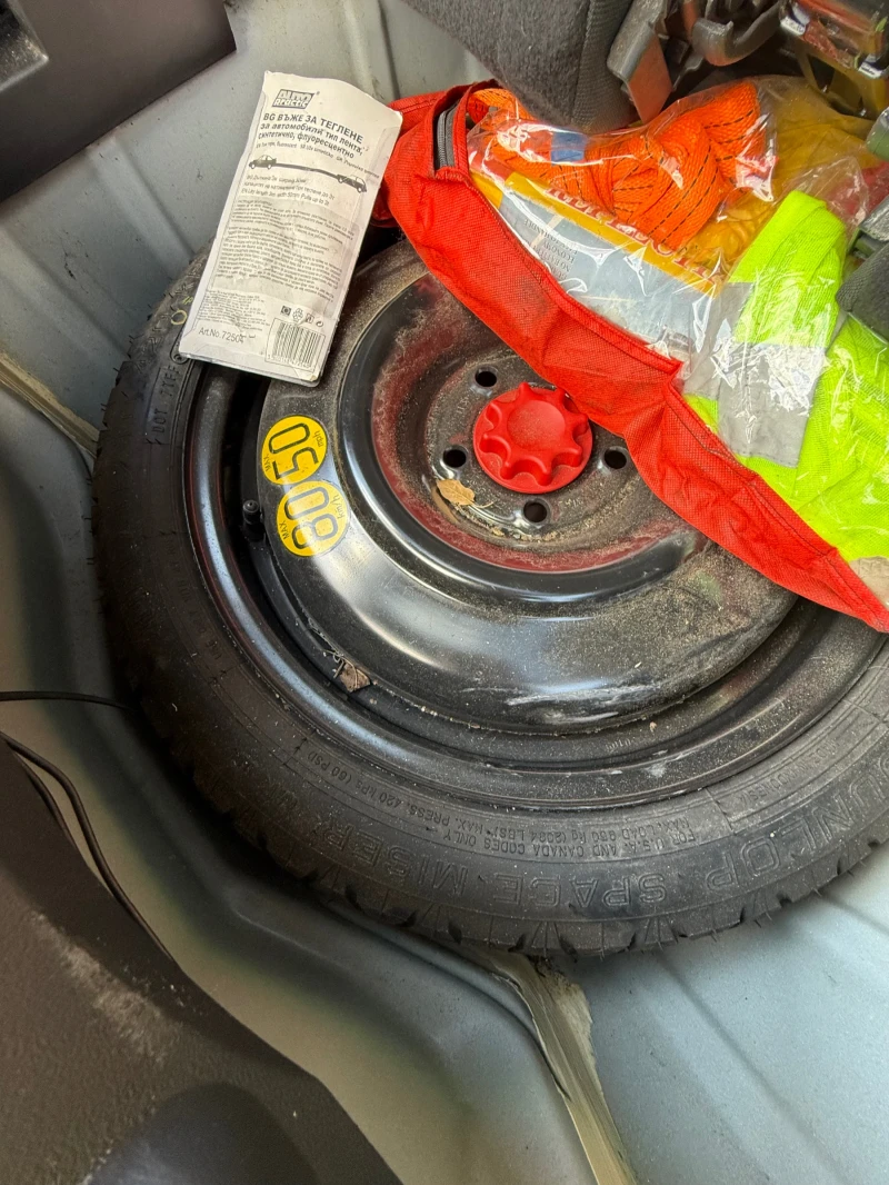 Toyota Verso 1.6 D4D 7 места Multimedia , снимка 14 - Автомобили и джипове - 53132603