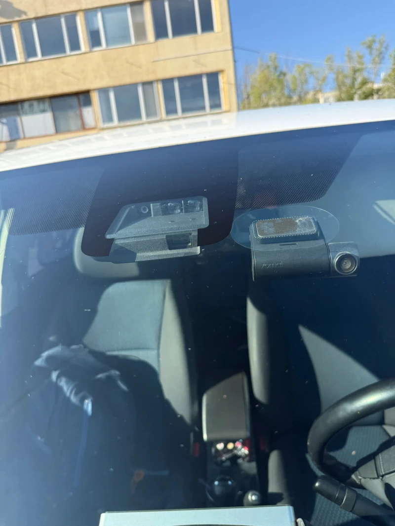 Toyota Verso 1.6 D4D 7 места Multimedia , снимка 8 - Автомобили и джипове - 53132603