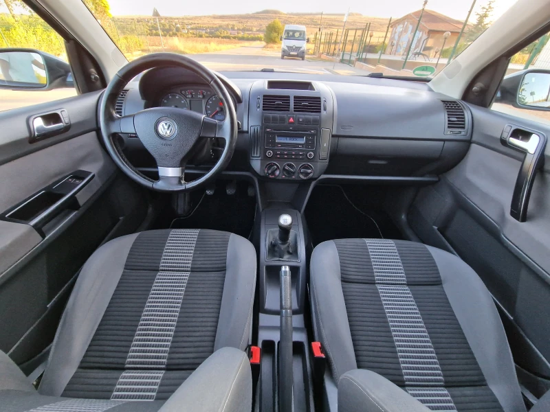 VW Polo, снимка 10 - Автомобили и джипове - 52273029