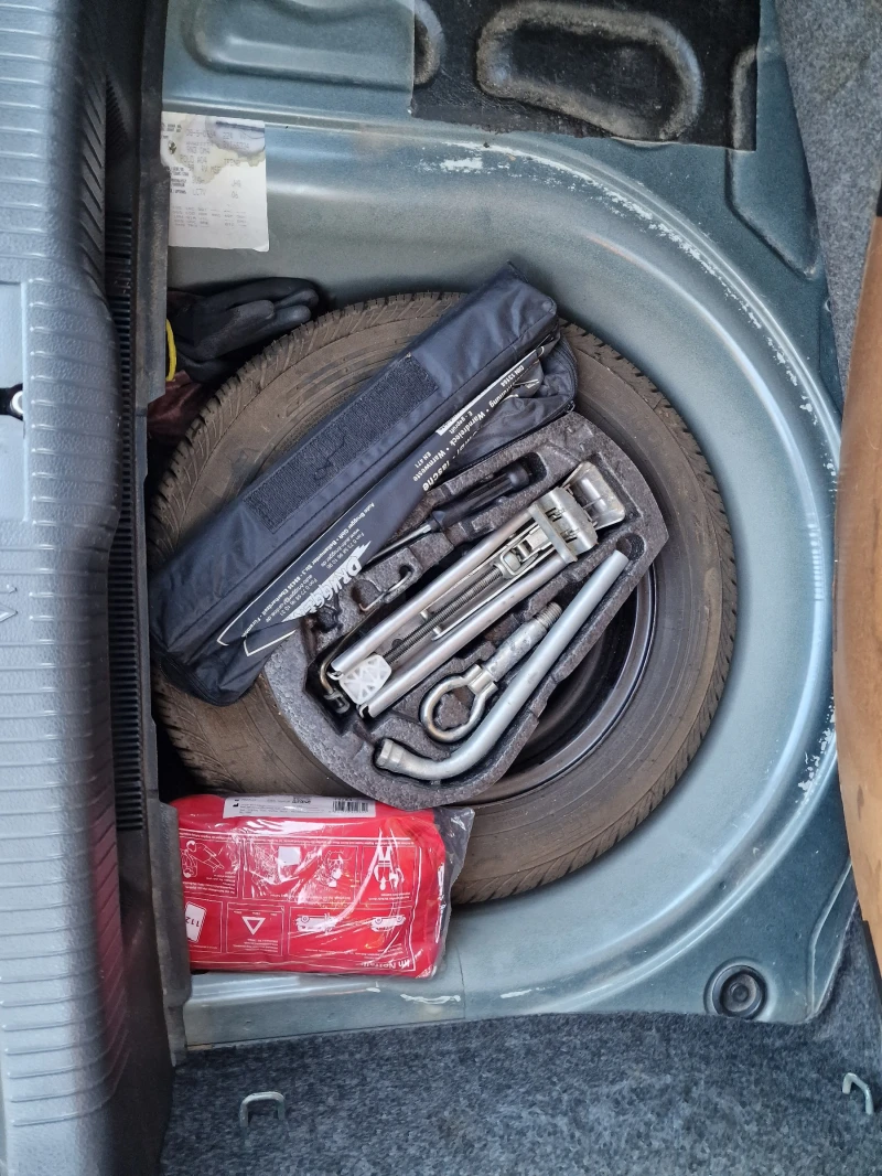 VW Polo, снимка 13 - Автомобили и джипове - 52273029