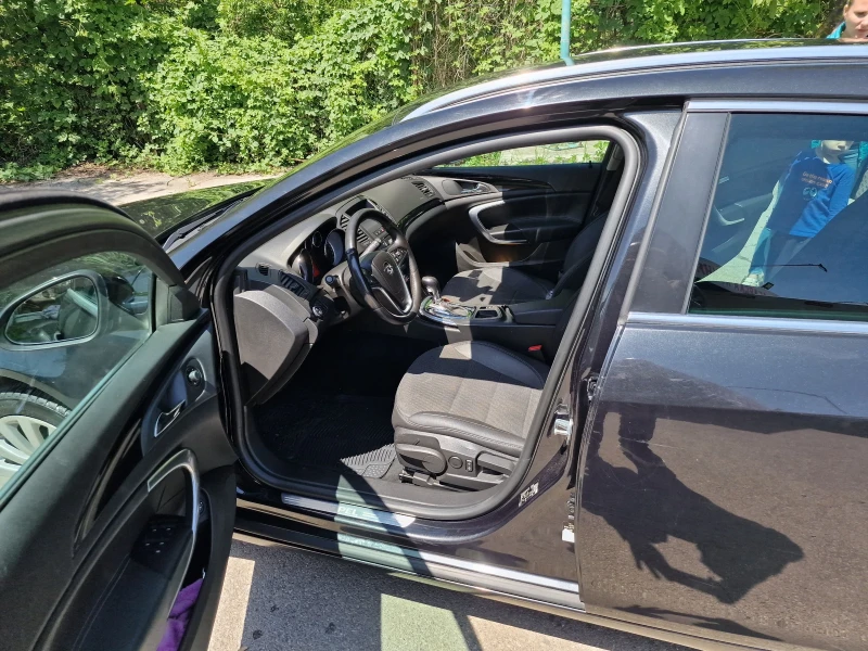 Opel Insignia 2.0 Дизел + зимни гуми дот 46/23, снимка 8 - Автомобили и джипове - 52422935