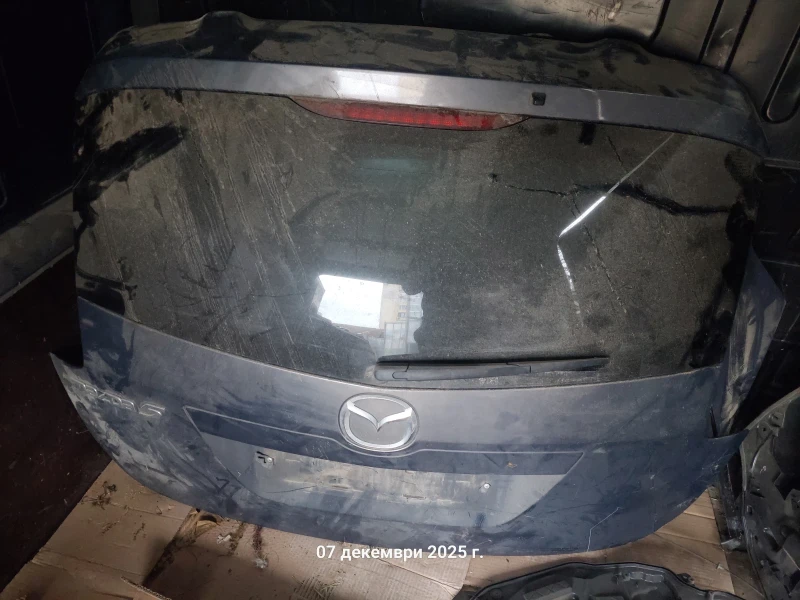 Mazda 5, снимка 15 - Автомобили и джипове - 52665314