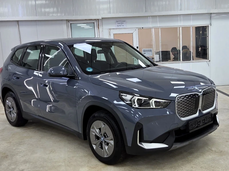 BMW iX1 eDrive20/HUD/360/LED/ACC, снимка 2 - Автомобили и джипове - 52877312