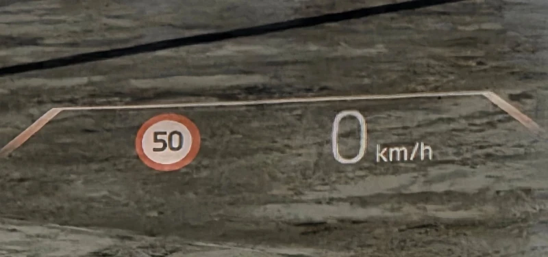 BMW iX1 eDrive20/HUD/360/LED/ACC, снимка 11 - Автомобили и джипове - 52877312