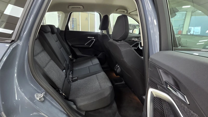 BMW iX1 eDrive20/HUD/360/LED/ACC, снимка 7 - Автомобили и джипове - 52877312