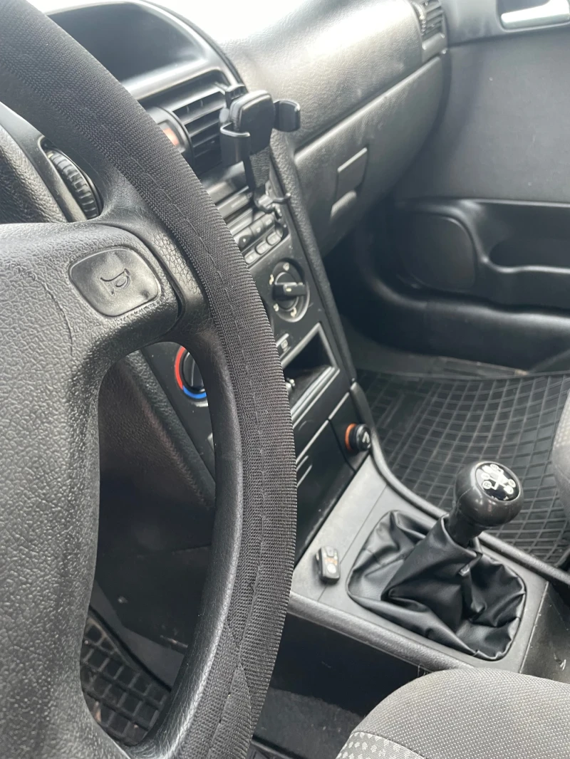 Opel Astra 1.6 (Газ-инж)еко-4   ПРОДАДЕН, снимка 7 - Автомобили и джипове - 52884221
