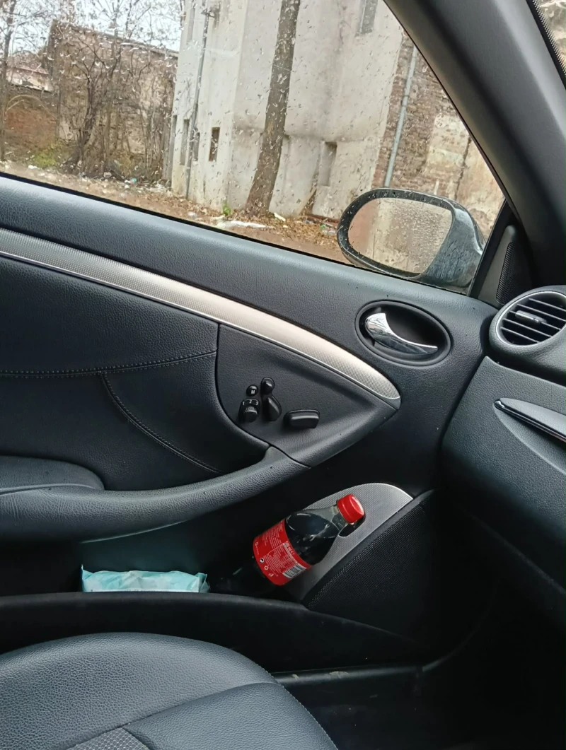 Mercedes-Benz CLK CLK280 , снимка 6 - Автомобили и джипове - 52905116