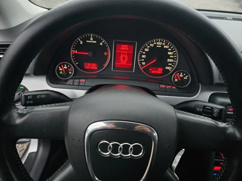 Audi A4 2.0TDI S-LINE QUATTRO , снимка 15 - Автомобили и джипове - 53015661