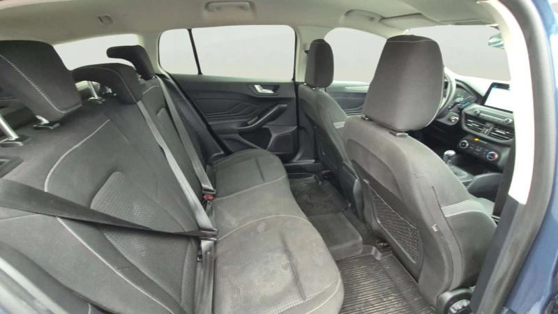 Ford Focus 1.0 EcoBoost, снимка 9 - Автомобили и джипове - 53255508