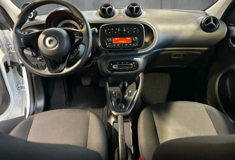 Smart Forfour EQ /22kw/Tempo/ 1 Hand, снимка 10 - Автомобили и джипове - 53295430