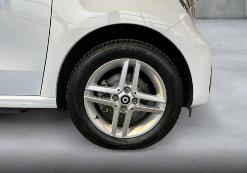 Smart Forfour EQ /22kw/Tempo/ 1 Hand, снимка 7 - Автомобили и джипове - 53295430