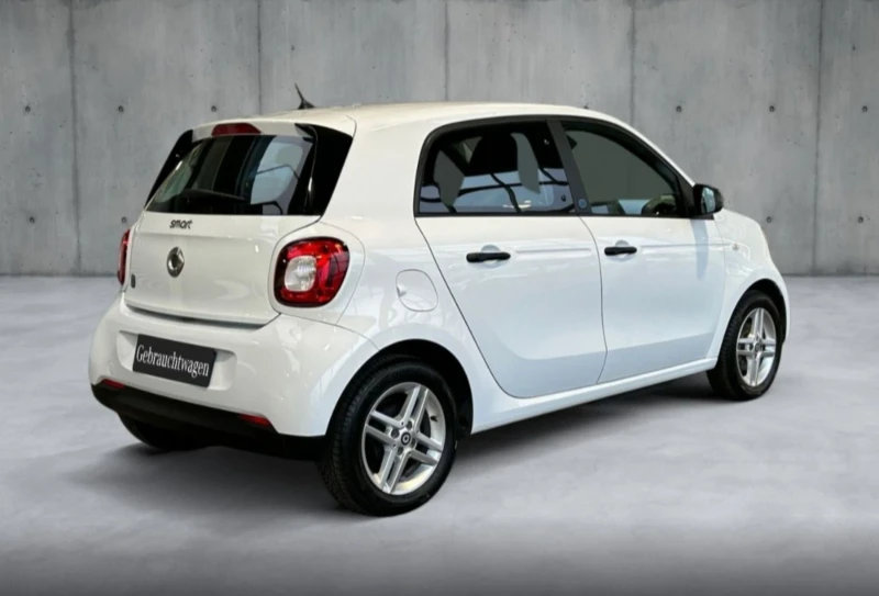 Smart Forfour EQ /22kw/Tempo/ 1 Hand, снимка 4 - Автомобили и джипове - 53295430