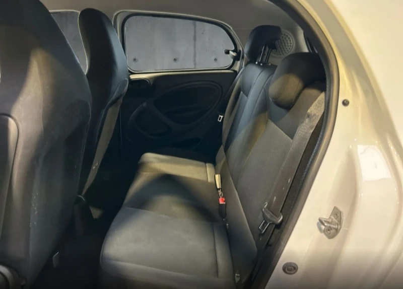 Smart Forfour EQ /22kw/Tempo/ 1 Hand, снимка 9 - Автомобили и джипове - 53295430