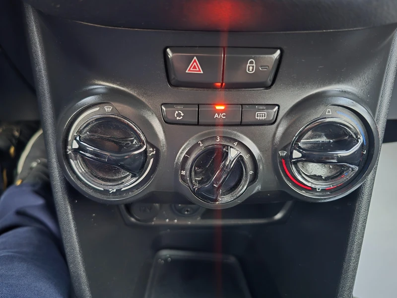 Peugeot 208 1.4i-95k.c-GPL-EURO5-ITALIA-102000KM., снимка 16 - Автомобили и джипове - 53500542