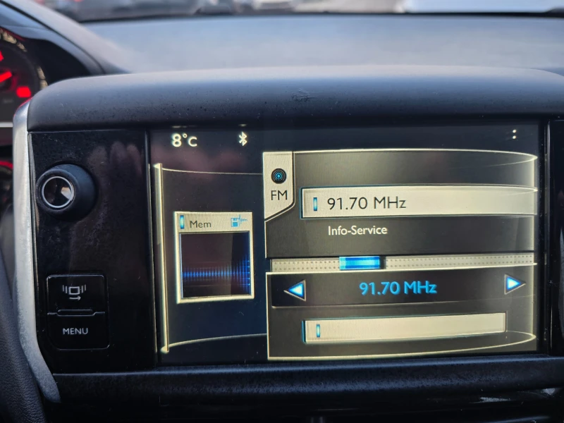 Peugeot 208 1.4i-95k.c-GPL-EURO5-ITALIA-102000KM., снимка 15 - Автомобили и джипове - 53500542