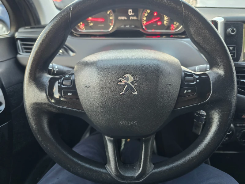 Peugeot 208 1.4i-95k.c-GPL-EURO5-ITALIA-102000KM., снимка 17 - Автомобили и джипове - 53500542