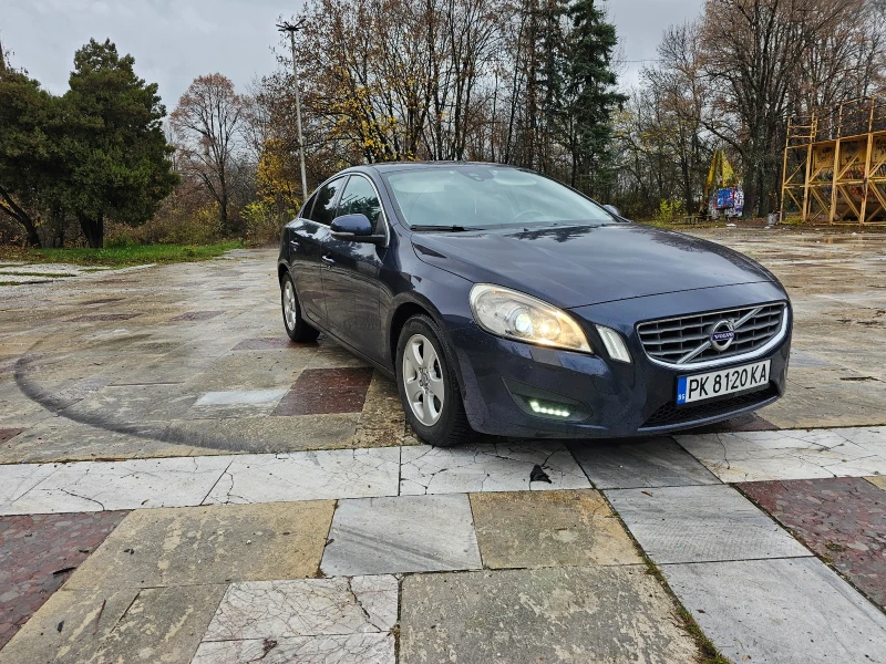 Volvo S60 2.0ТУРБО , снимка 2 - Автомобили и джипове - 53598262