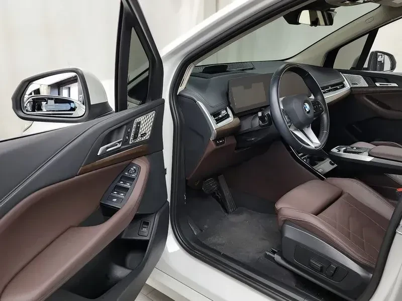BMW 218 * Active Tourer (U06) 218D Luxury* , снимка 3 - Автомобили и джипове - 55121996