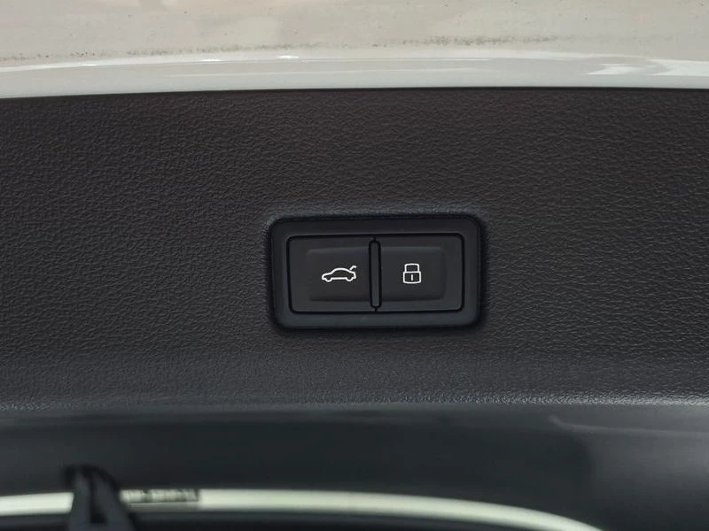 Audi A7 3.0 DLZ Automatic, снимка 15 - Автомобили и джипове - 55450652
