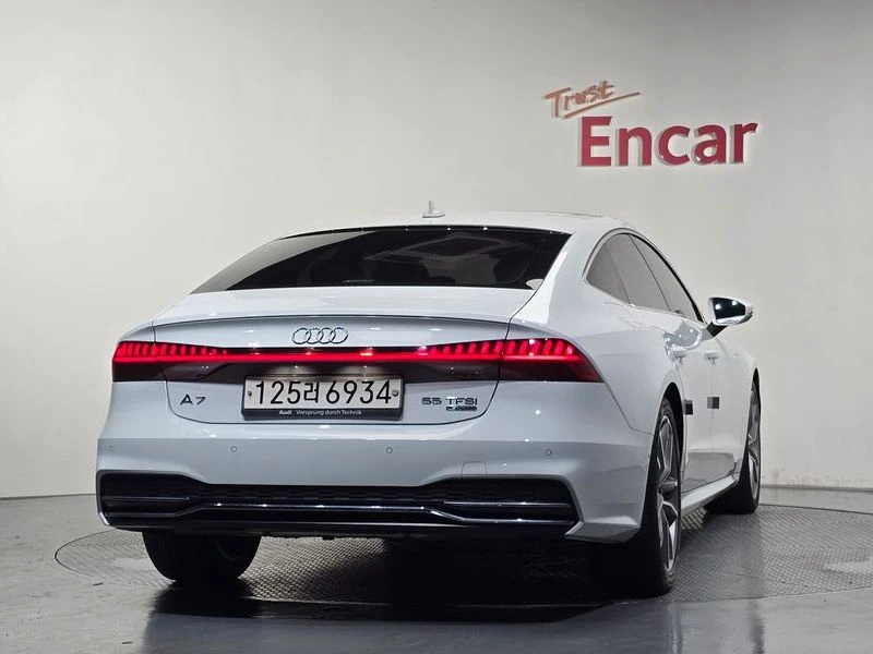 Audi A7 3.0 DLZ Automatic, снимка 4 - Автомобили и джипове - 55450652