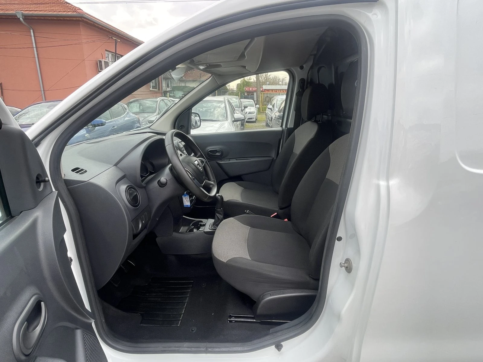 Dacia Dokker 1.6i-GPL-96000km!!! - изображение 9